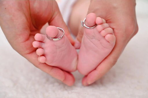 琼海宝宝发烧手心比额头烫 琼海宝宝发烧手心比额头烫